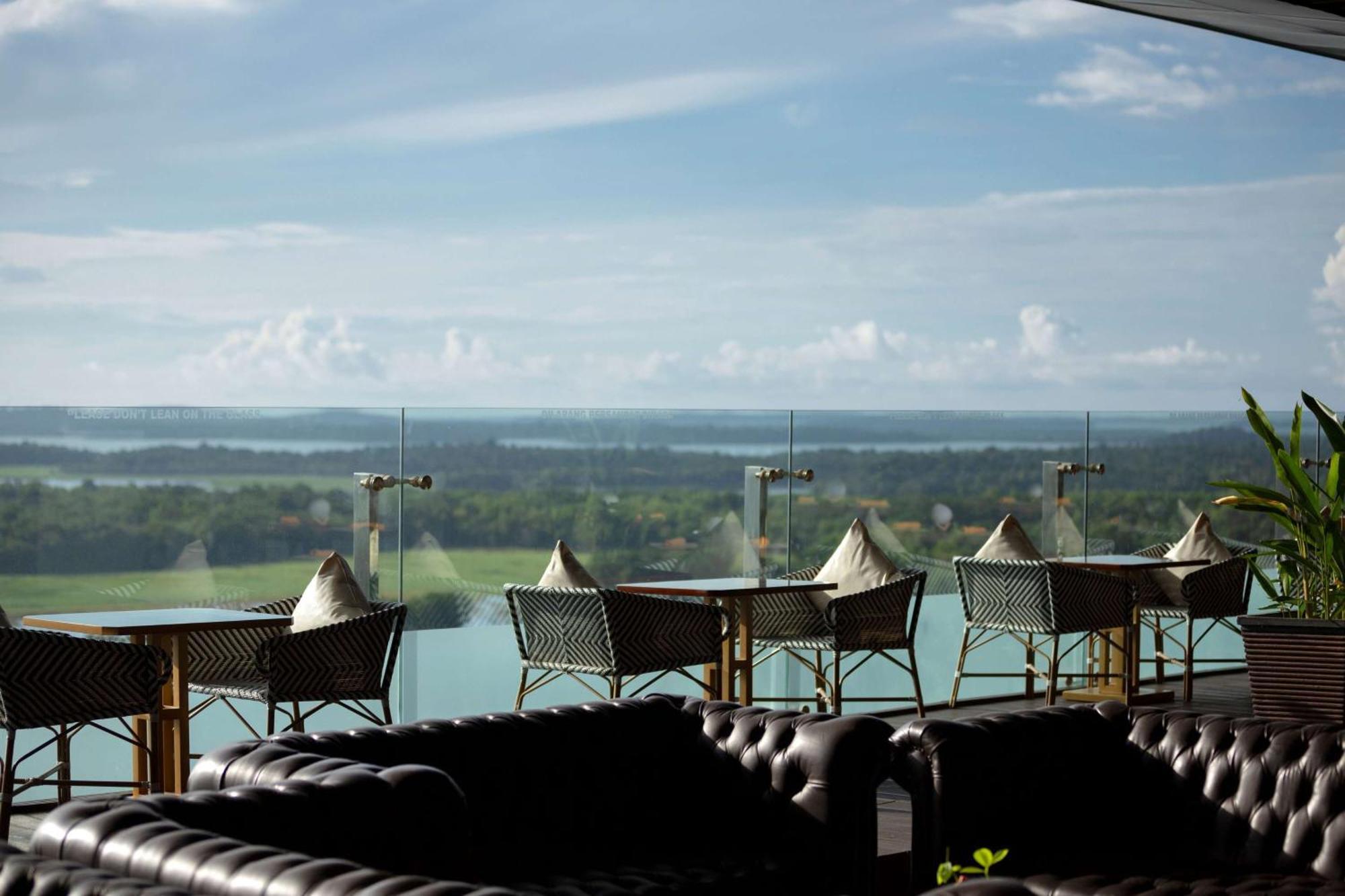 Hotel Wyndham Panbil Batam Exteriér fotografie