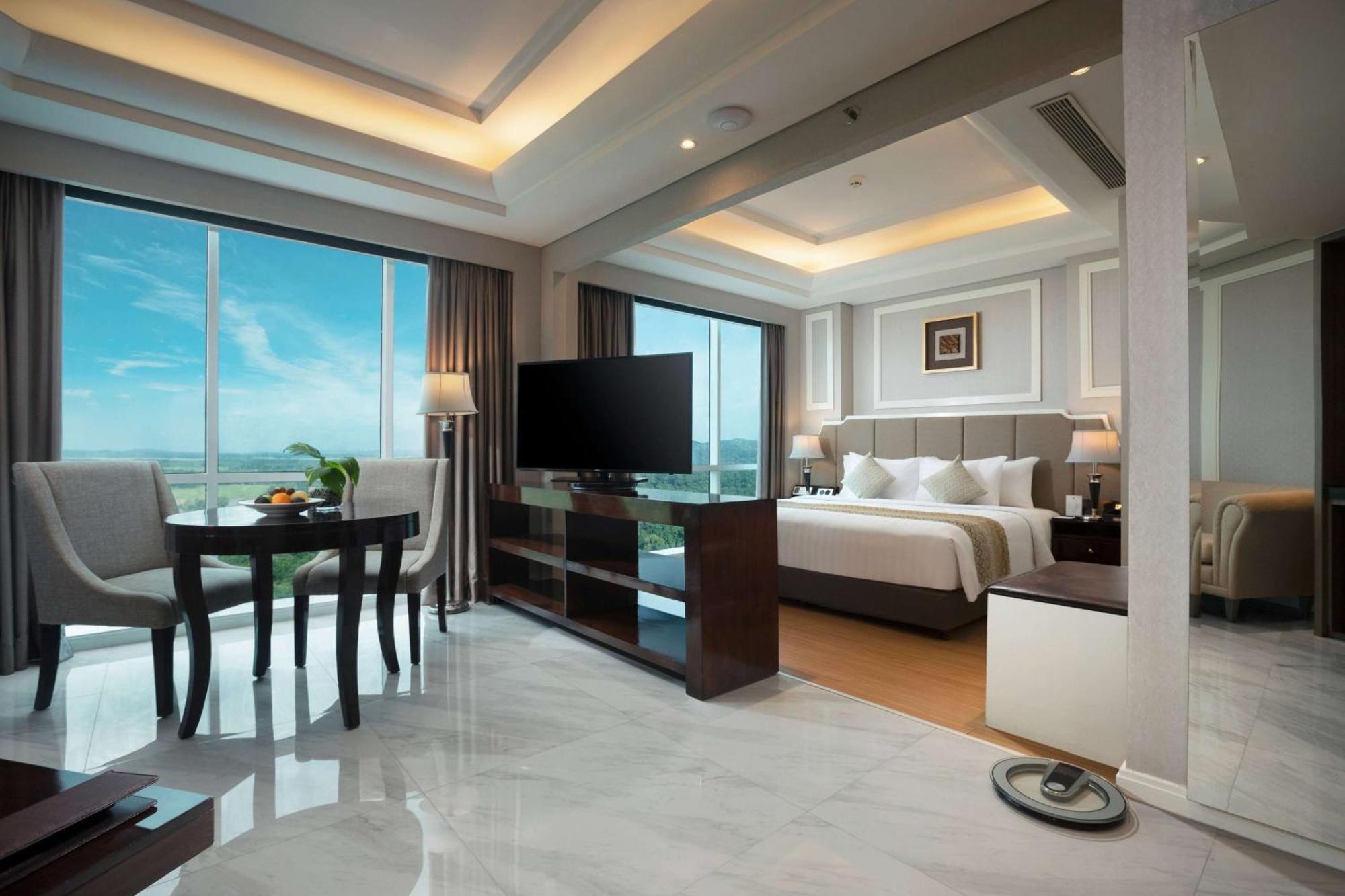 Hotel Wyndham Panbil Batam Exteriér fotografie